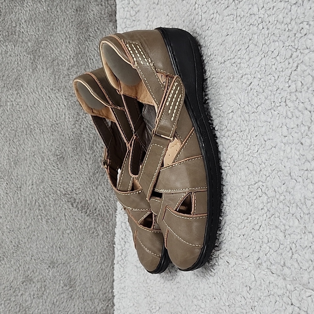 I Love Comfort Walking Shoes Womens Size 5 Classic Slip On Loafers